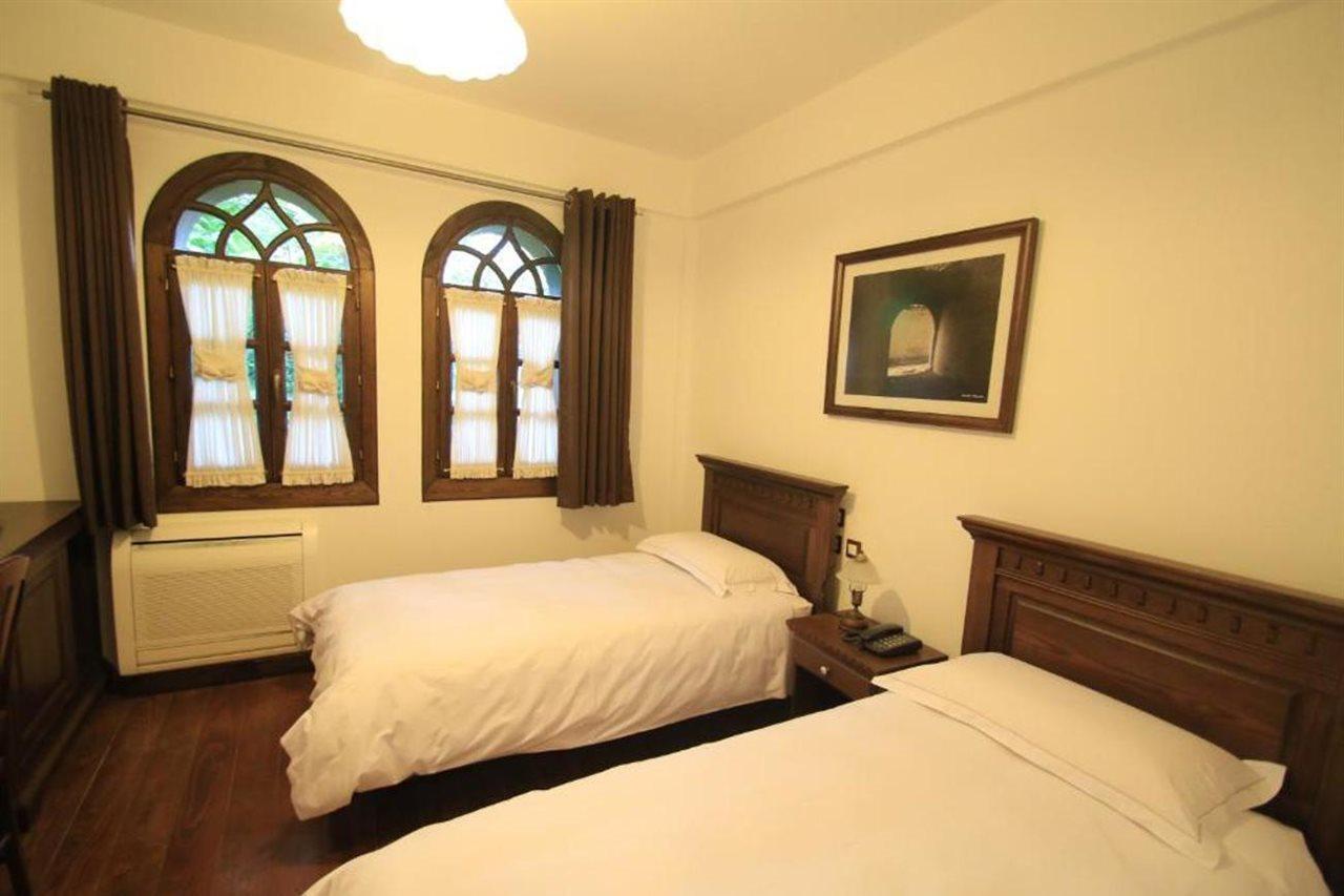 Boutique Hotel Muzaka Berat Zewnętrze zdjęcie