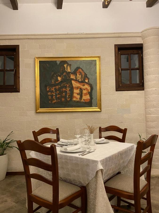 Boutique Hotel Muzaka Berat Zewnętrze zdjęcie