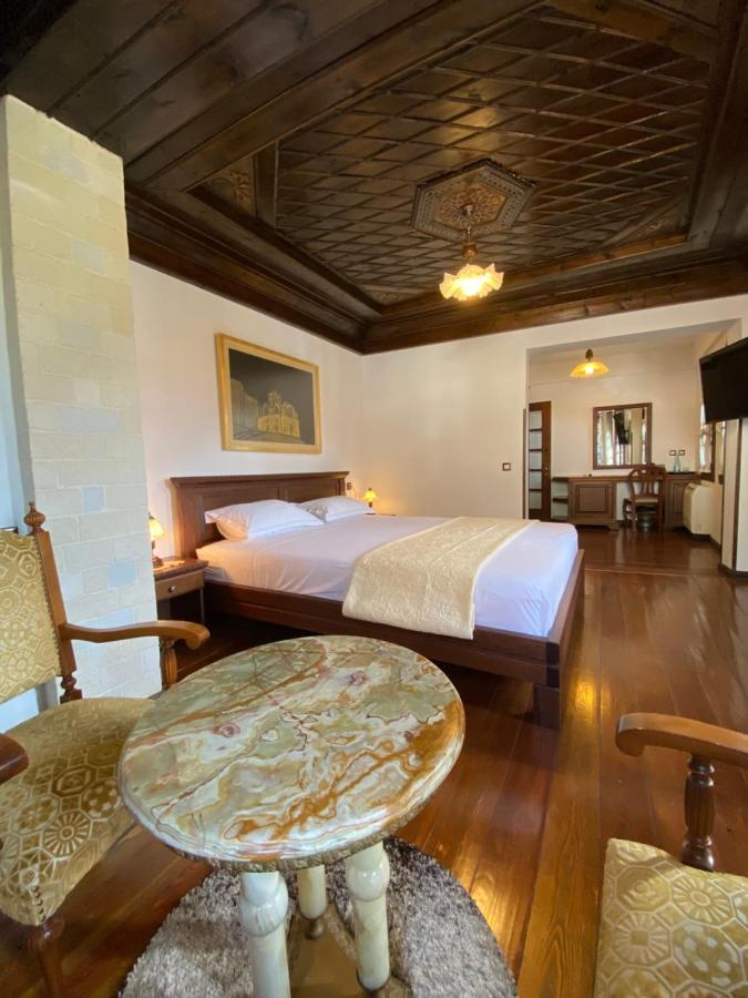 Boutique Hotel Muzaka Berat Zewnętrze zdjęcie