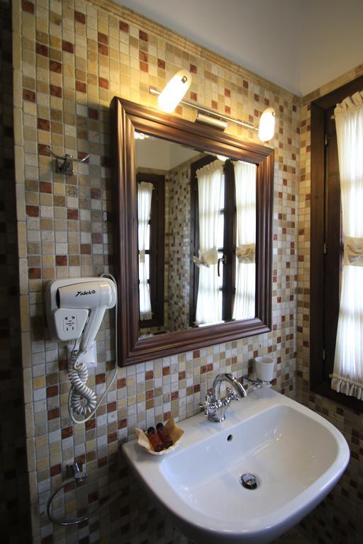 Boutique Hotel Muzaka Berat Zewnętrze zdjęcie