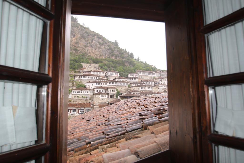 Boutique Hotel Muzaka Berat Zewnętrze zdjęcie