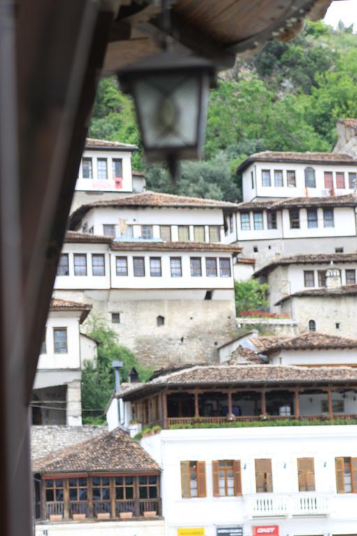 Boutique Hotel Muzaka Berat Zewnętrze zdjęcie